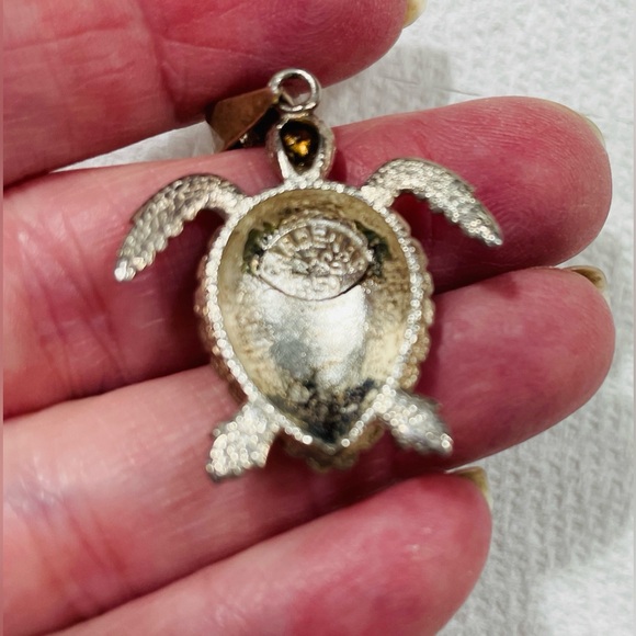 Vintage Cárdenas 950 Silver Sea Turtle Pendant – Handmade Artisan - Picture 4 of 4